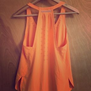 Lululemon in a flash jogging tank